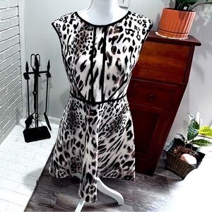 Studio One Animal Print Dress Back Zip Trim Details 6P